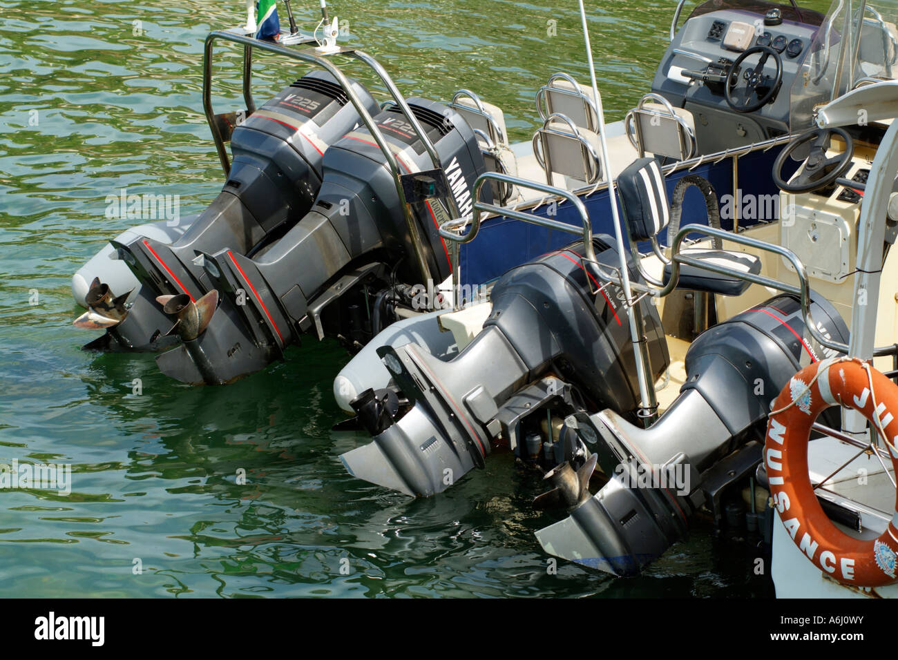 powerboat outboard