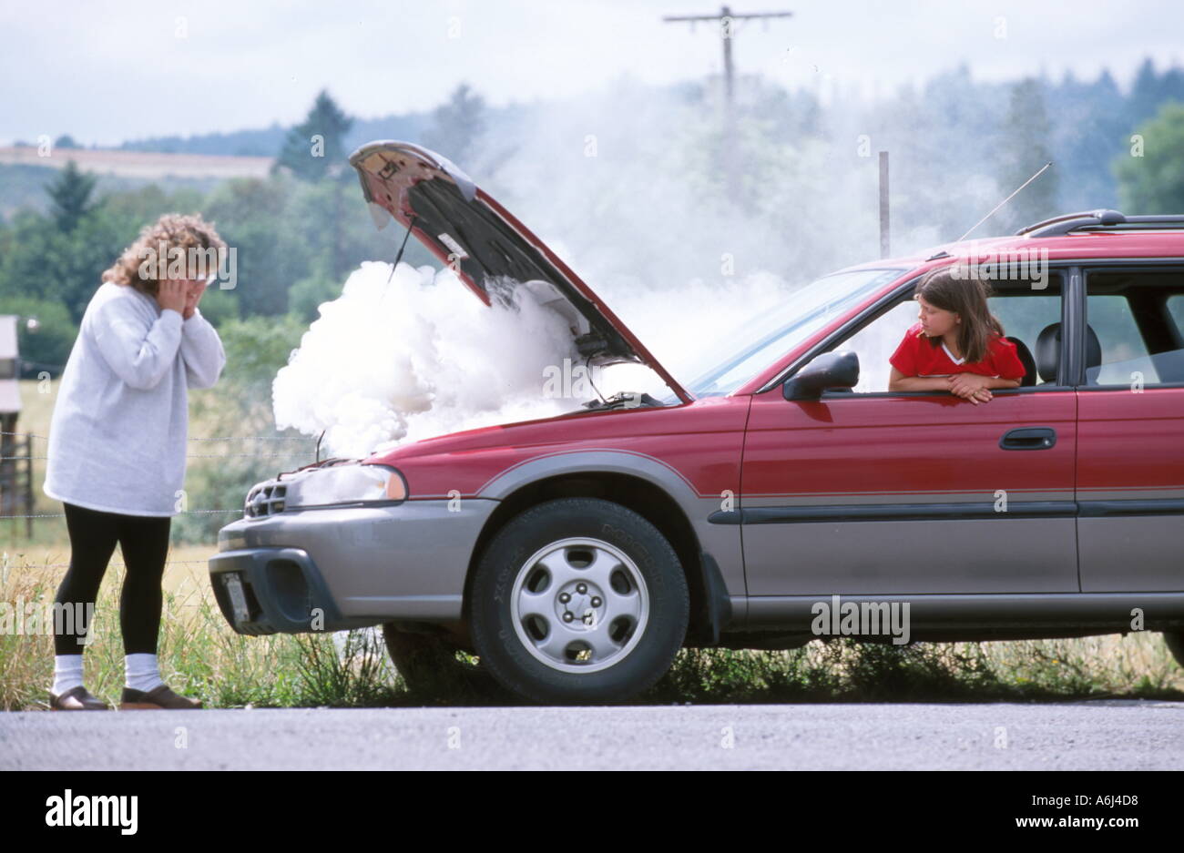 Car radiator overheating hires stock photography and images Alamy