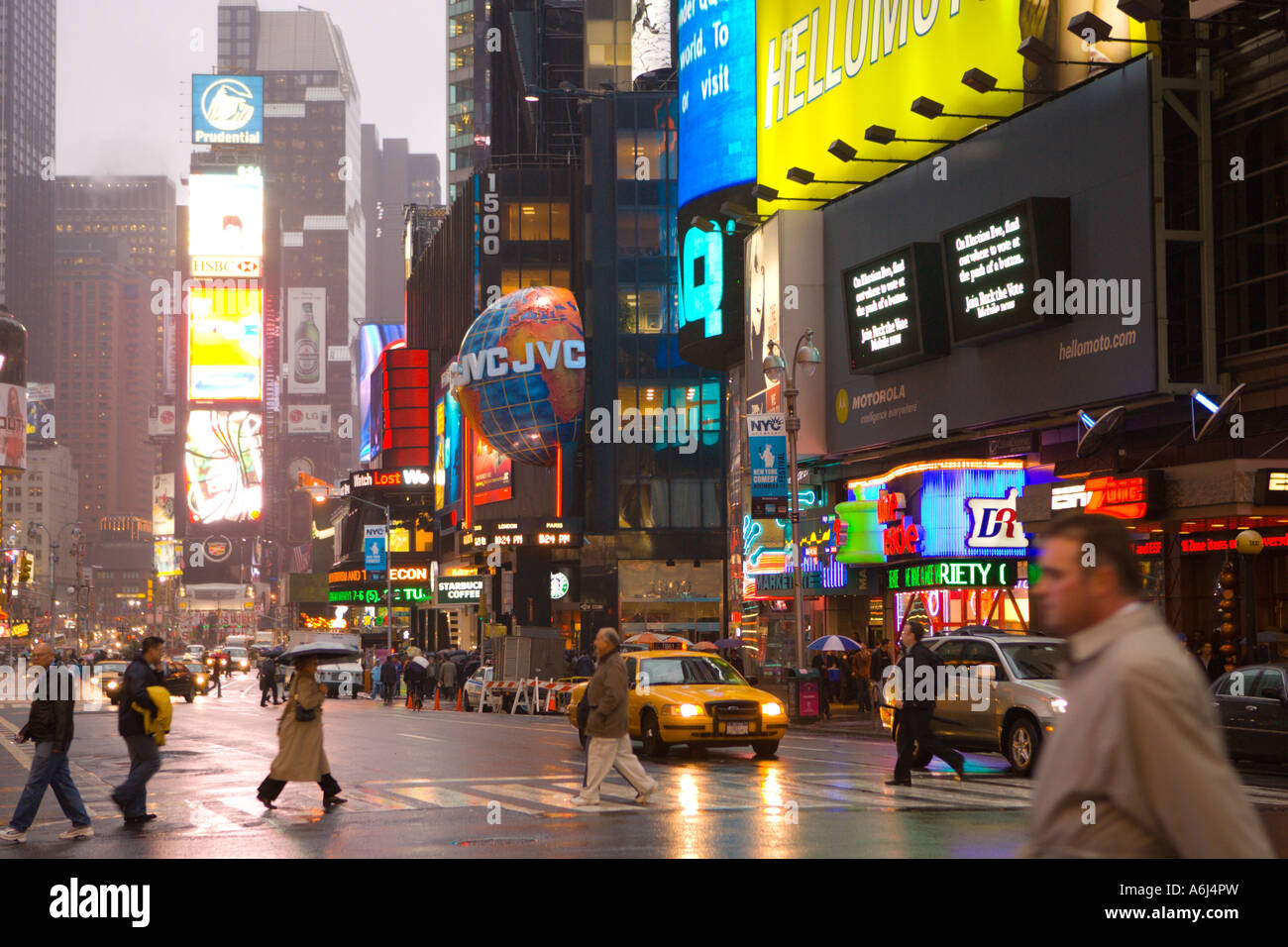 NEW YORK NEW YORK USA Times Square evening street scene in Manhattan during rain Stock Photo