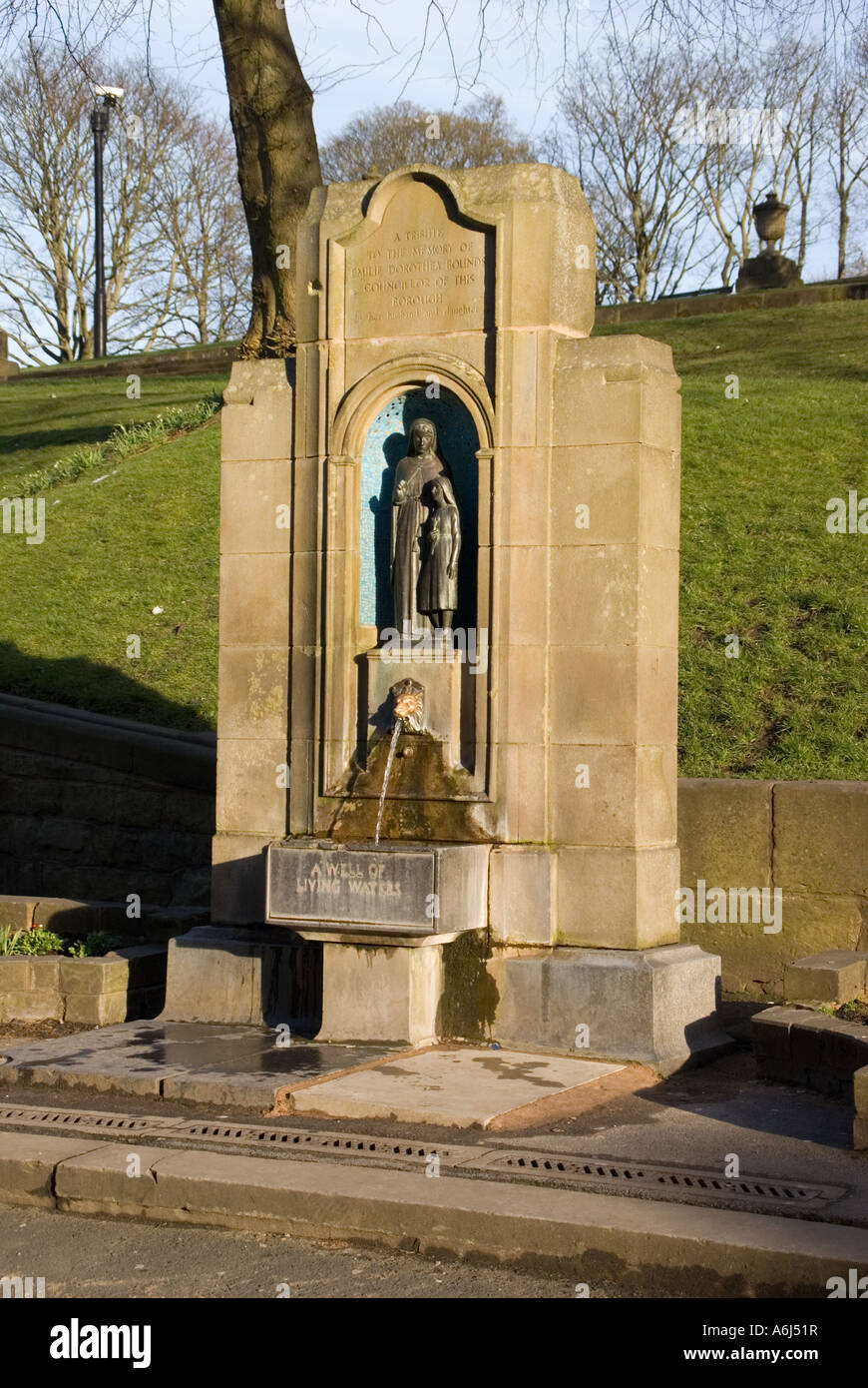 Buxton water hi-res stock photography and images - Alamy