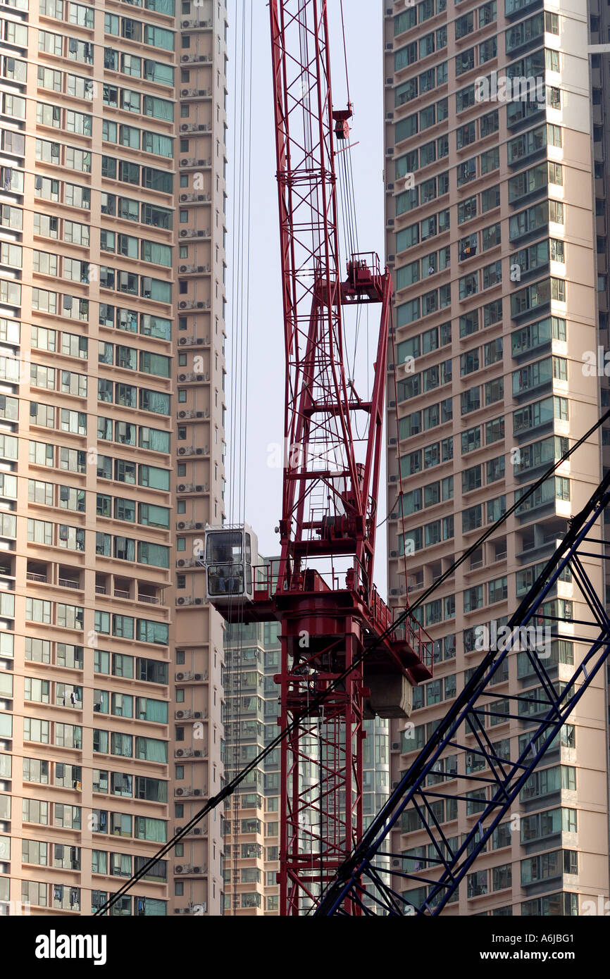 Crane building a skyscraper, Seoul, South korea Stock Photo Alamy