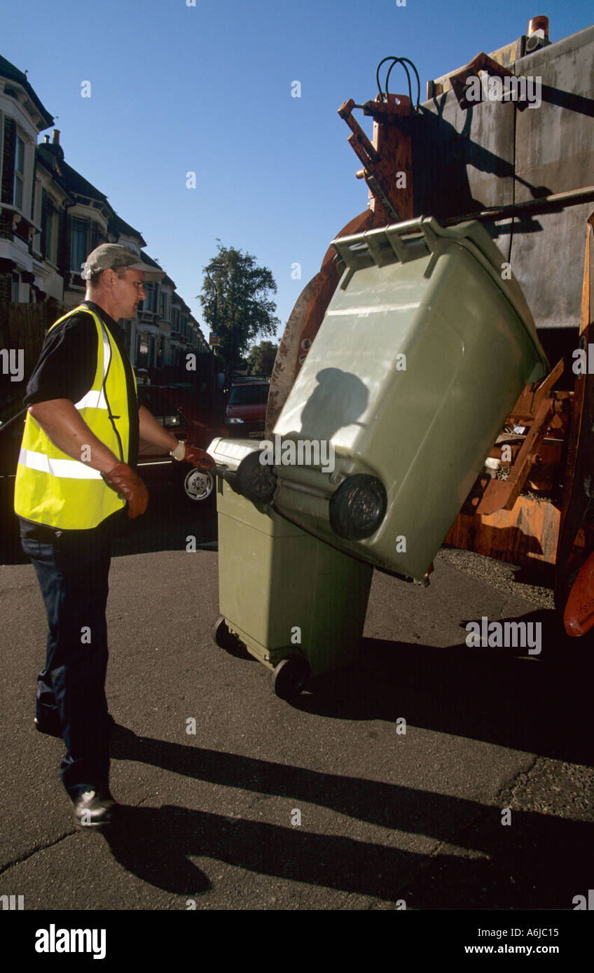 Refuse collection by council workers in Southwark London UK Stock Photo - Alamy