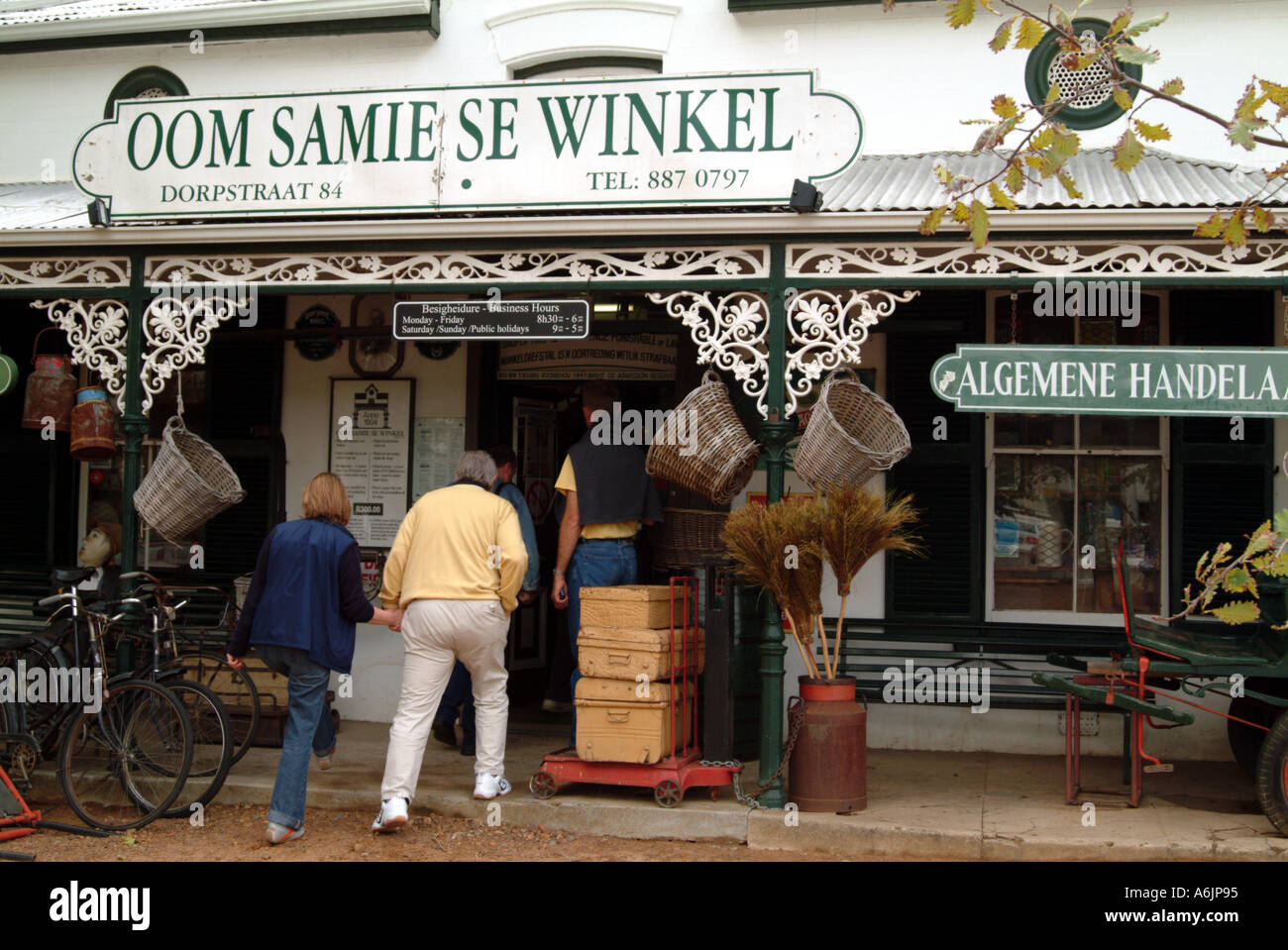 Legende Reis hiërarchie Oom Samie Se Winkel famous antiques and souvenir shop in Stellenbosch Nr  Cape Town South Africa RSA Stock Photo - Alamy