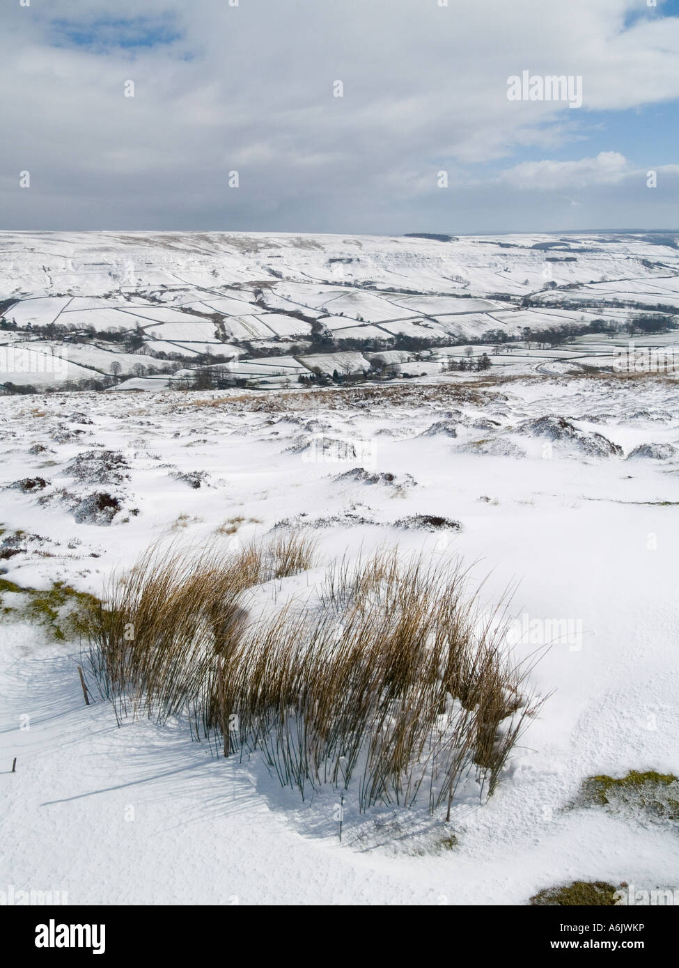 Drystone wall north york moors hi-res stock photography and images - Alamy