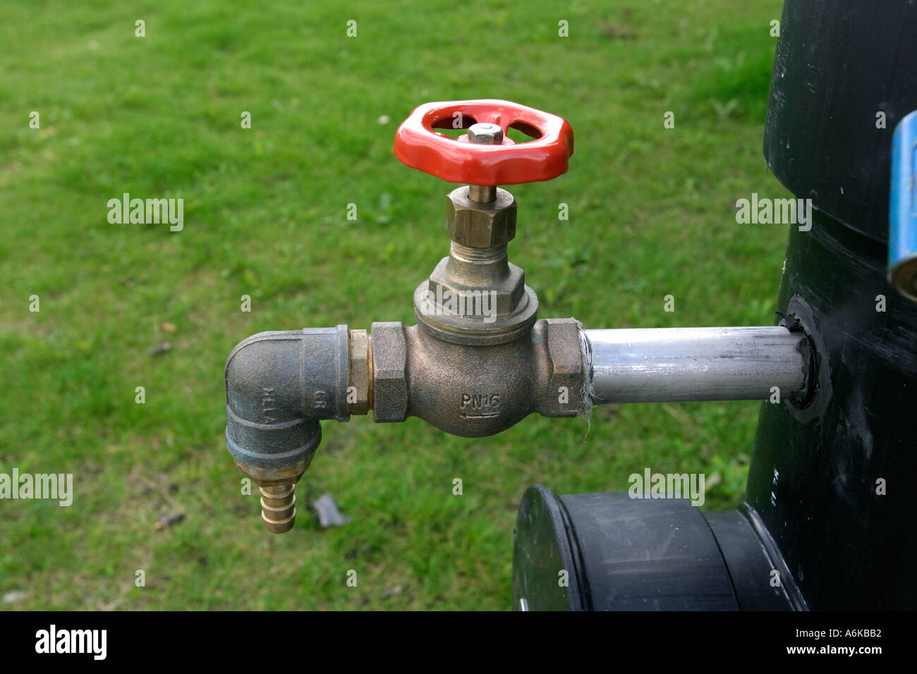 Tap Engka Control on off tap hi-res stock photography and images - Alamy