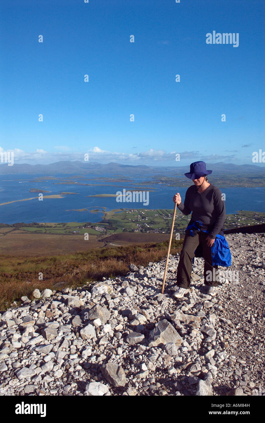 Croagh patrick trail hires stock photography and images Alamy
