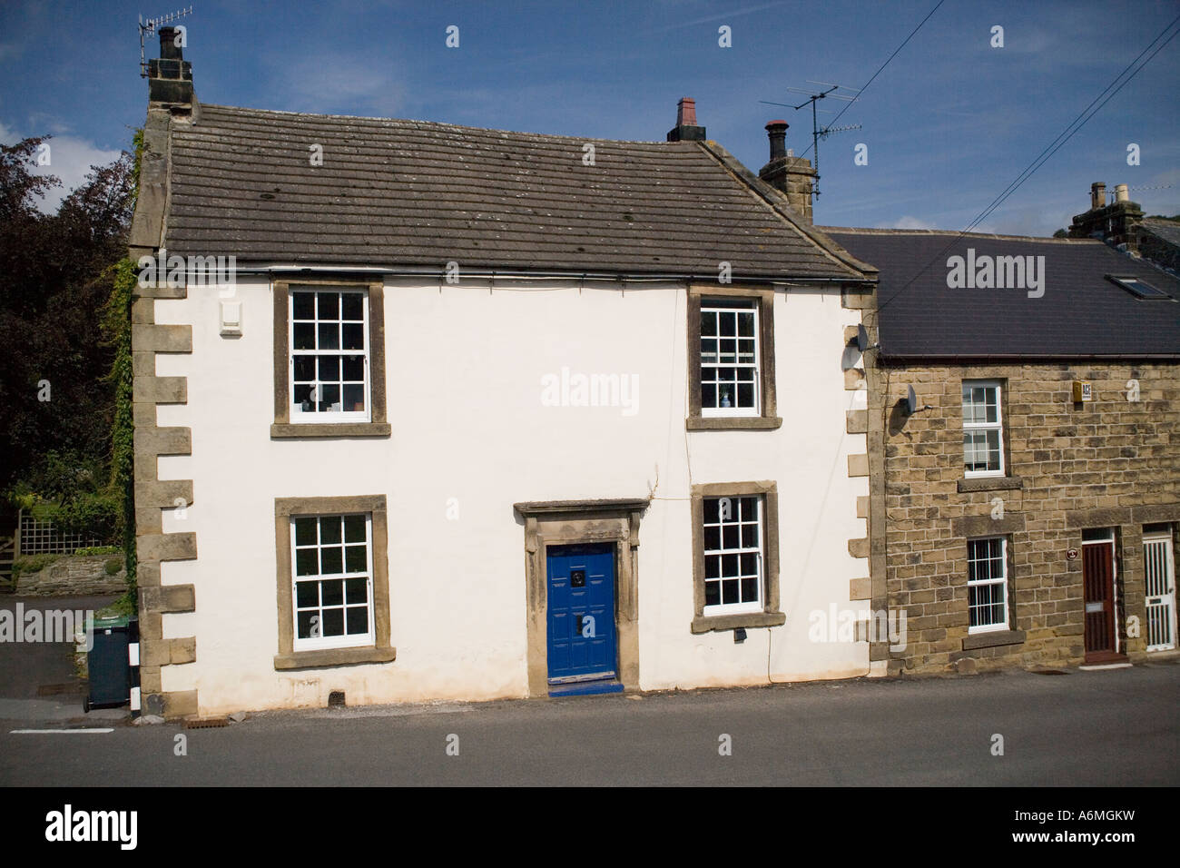 Townhead Inn in Eyam, Derbyshire, England Stock Photo Alamy