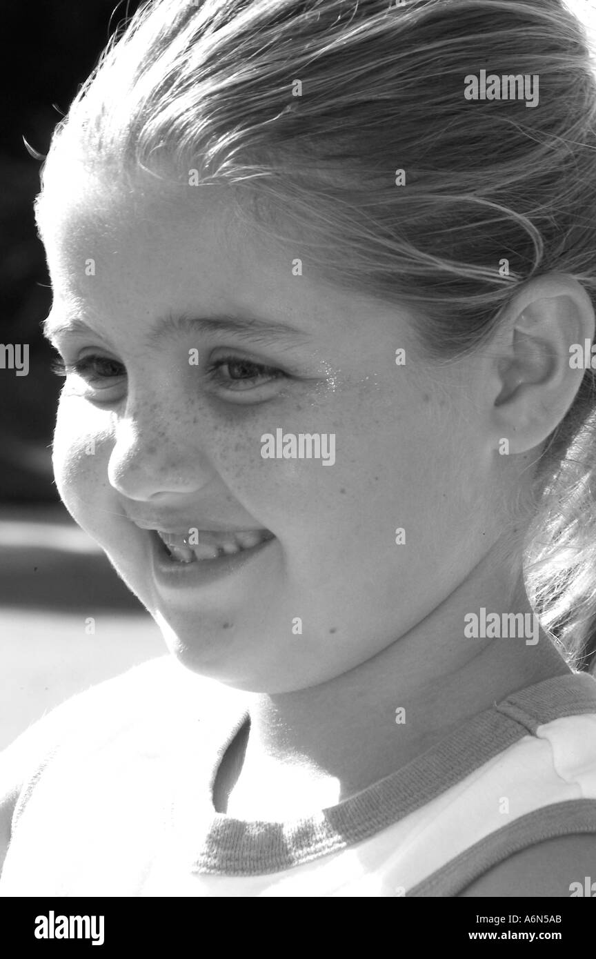 smiling girl black and white Stock Photo - Alamy