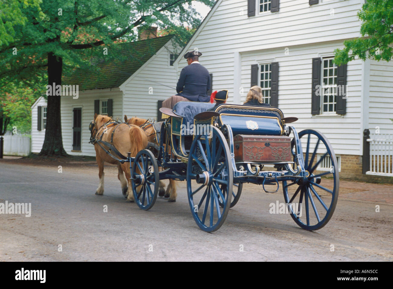 Horse Drawn Carriage, Colonial Williamsburg, Virginia Stock Photo Alamy