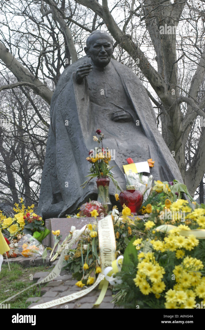 Statue of Pope John Paul II in Krakow Poland Stock Photo - Alamy