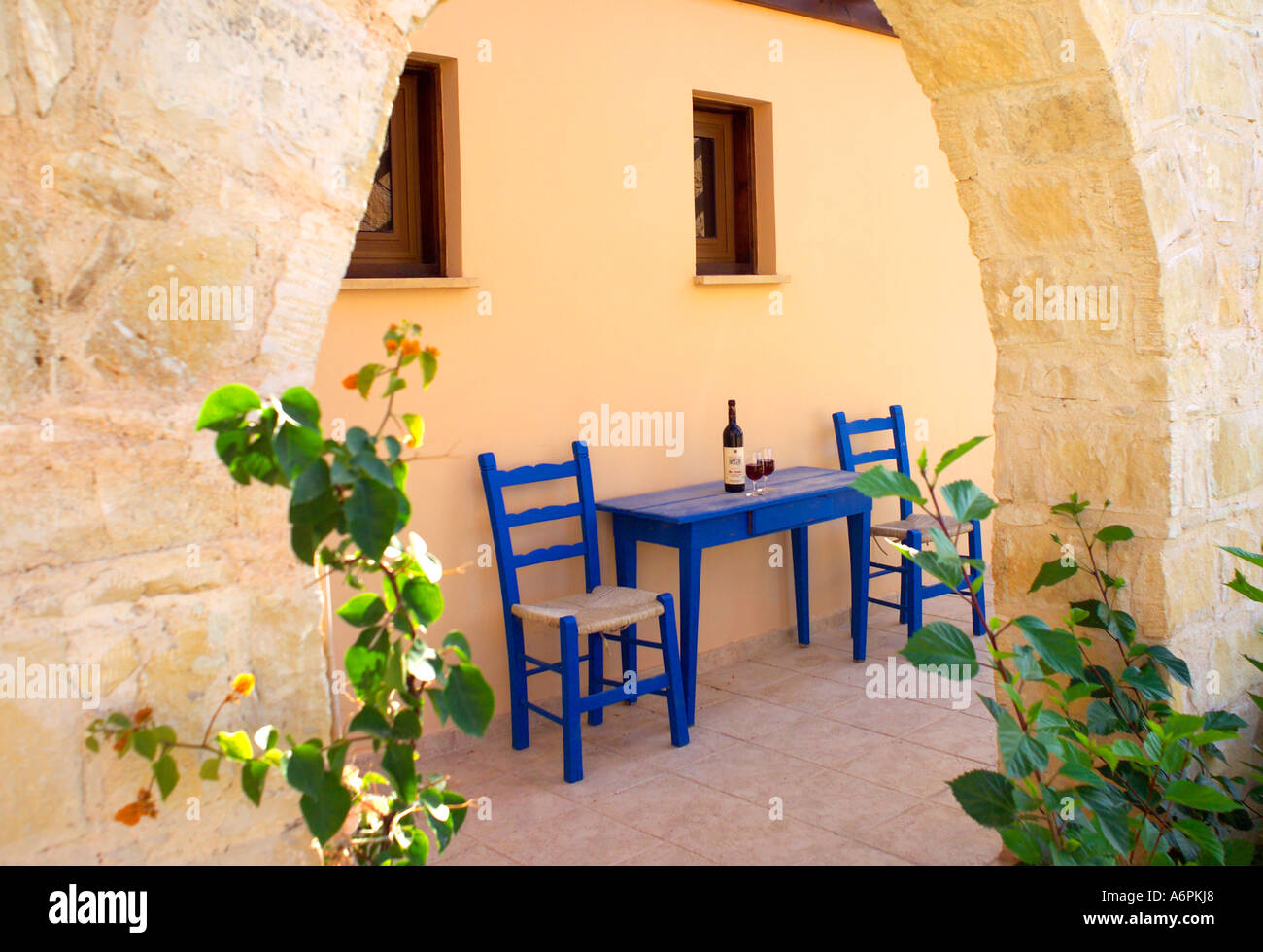 Private courtyard hi-res stock photography and images - Alamy