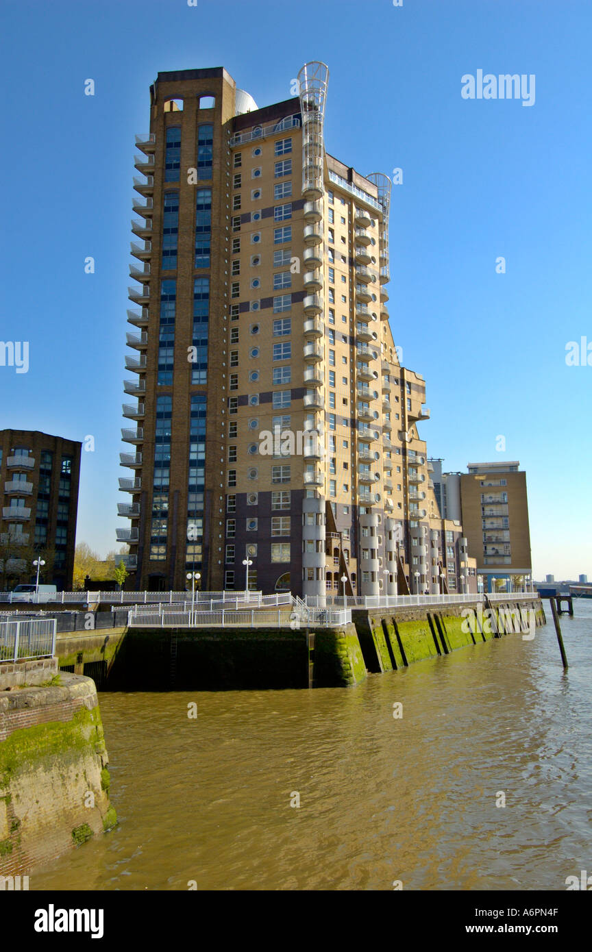 Cascades residential building, Canary Wharf, London. United Kingdom Stock Photo