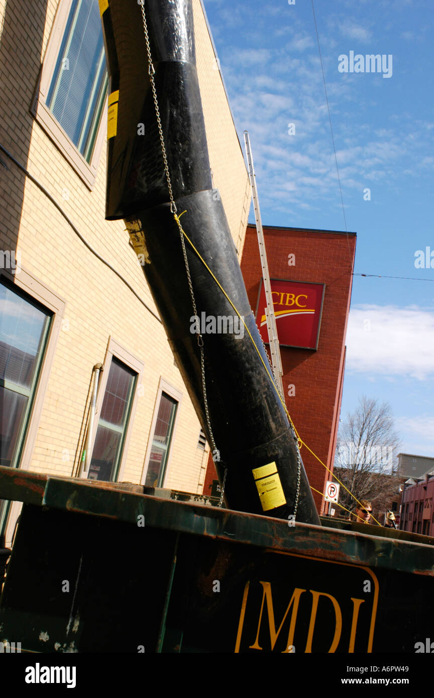 Building construction shoot for throwing rubbish off of roof at