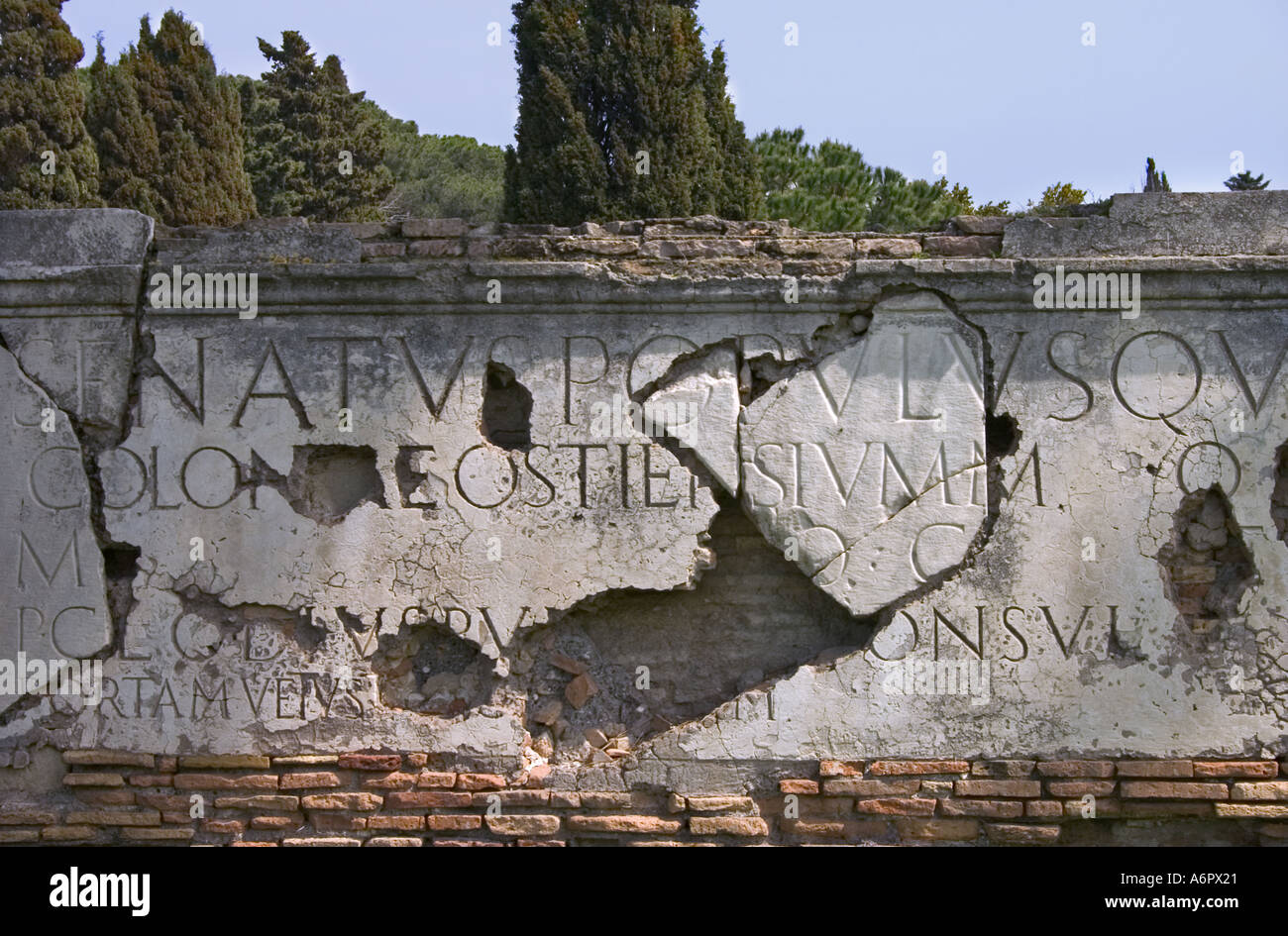 Roman Script Engravings Roman emperor constantine mosaic hi-res stock photography and images ...