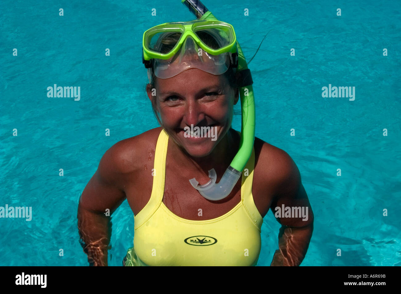 Woman swimming in pool water hi-res stock photography and images - Alamy