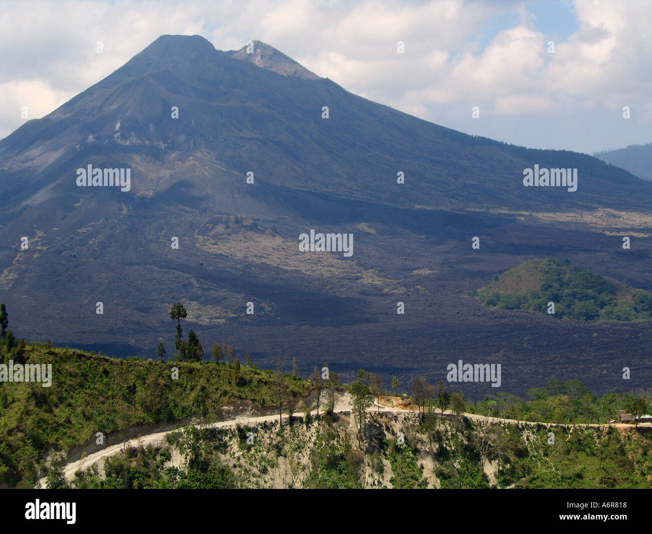 mt batur volcano kintamani bali