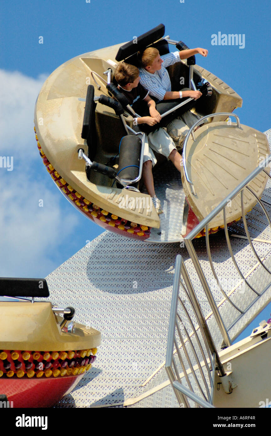 Spinning ride hires stock photography and images Alamy