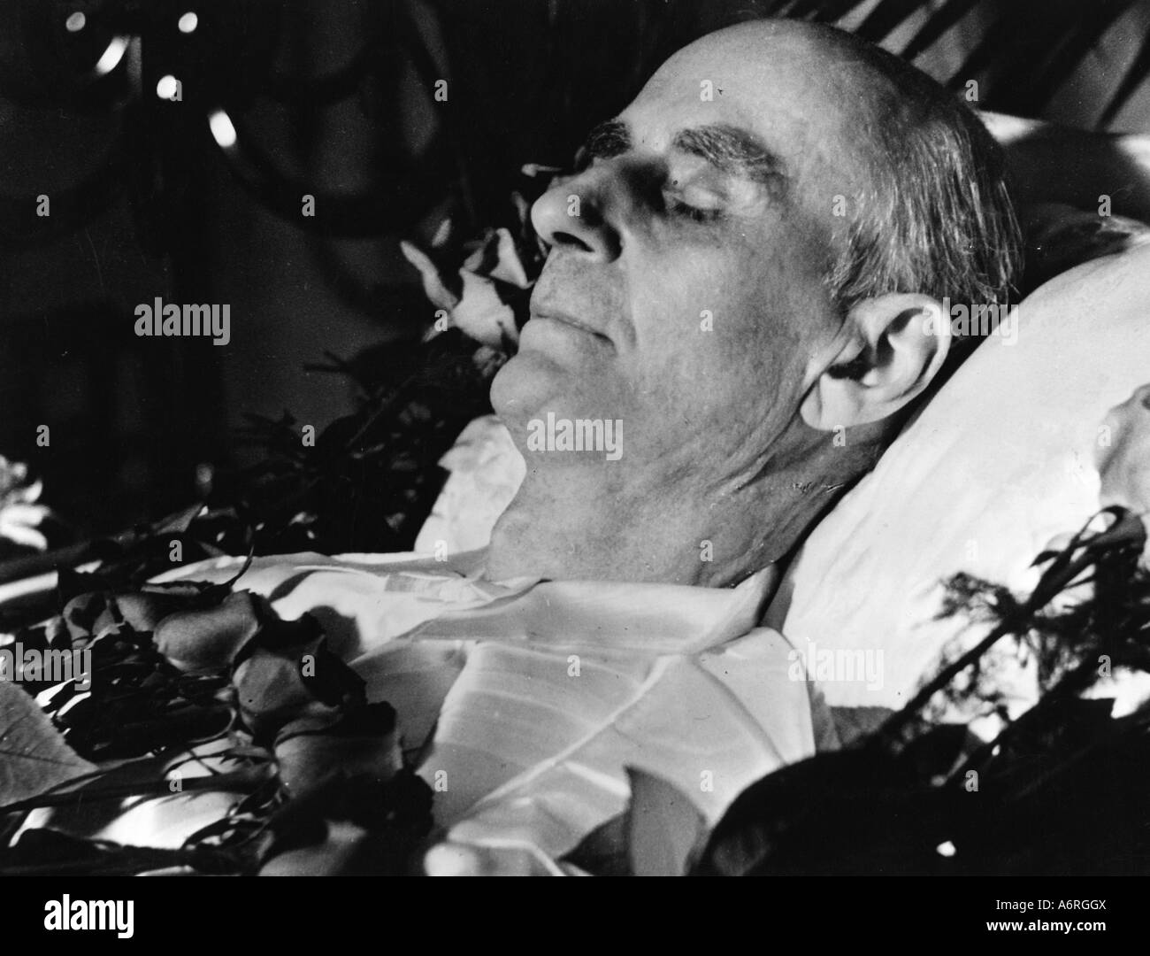 Furtwängler, Wilhelm, 25.1.1886 - 30.11.1954, German conductor & composer, death, layed out on the deathbed, Germany, 20th centu Stock Photo
