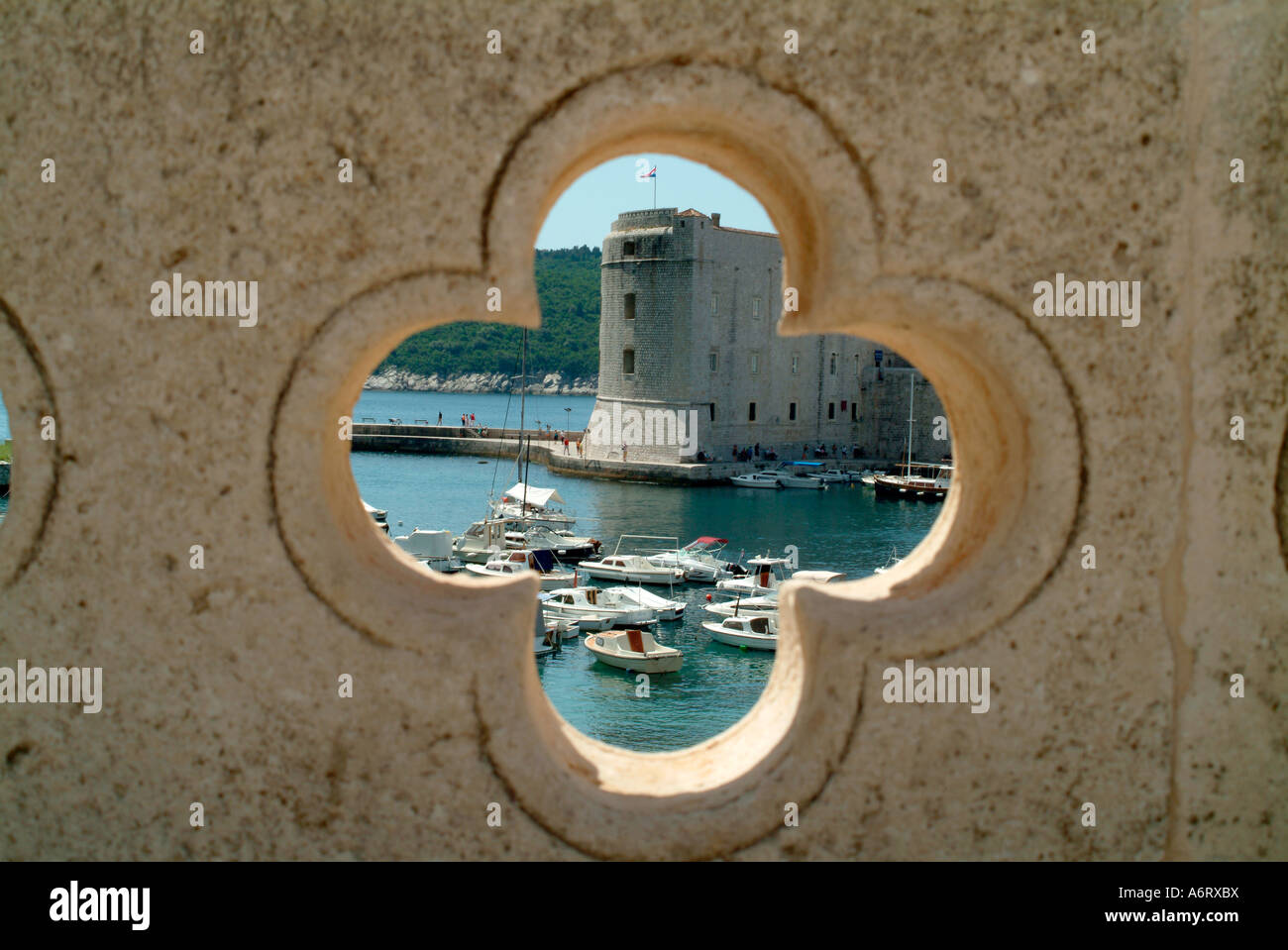 dubrovnik croatia walls harbour Stock Photo Alamy
