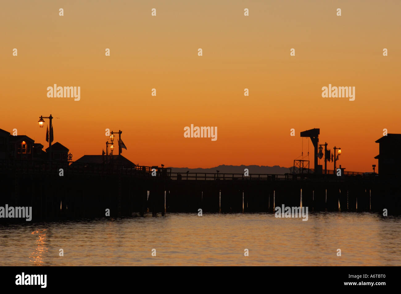 Stearns wharf silhouette hi-res stock photography and images - Alamy