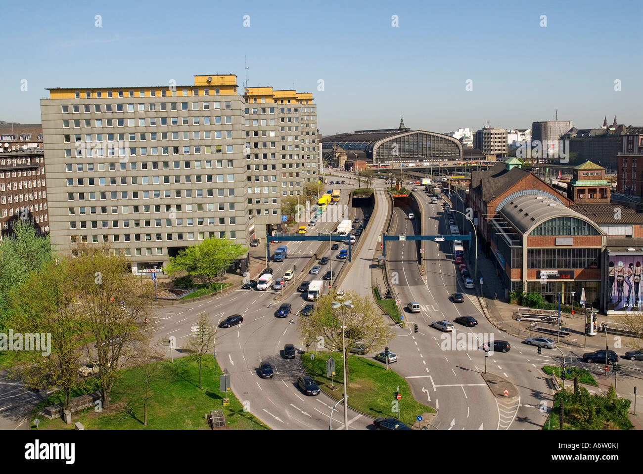 Overview hauptbahnhof hi-res stock photography and images - Alamy