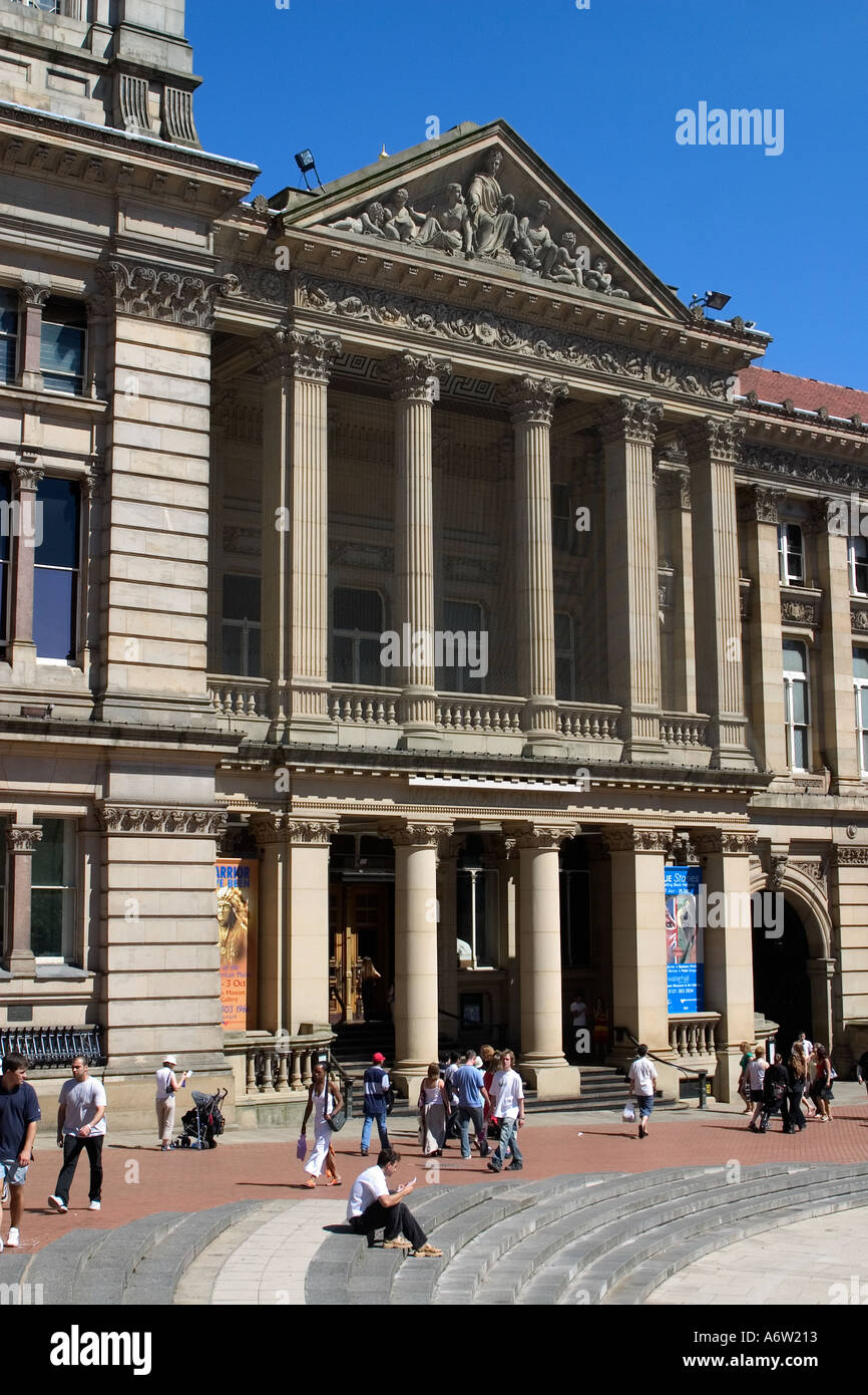 Art gallery birmingham hi-res stock photography and images - Alamy