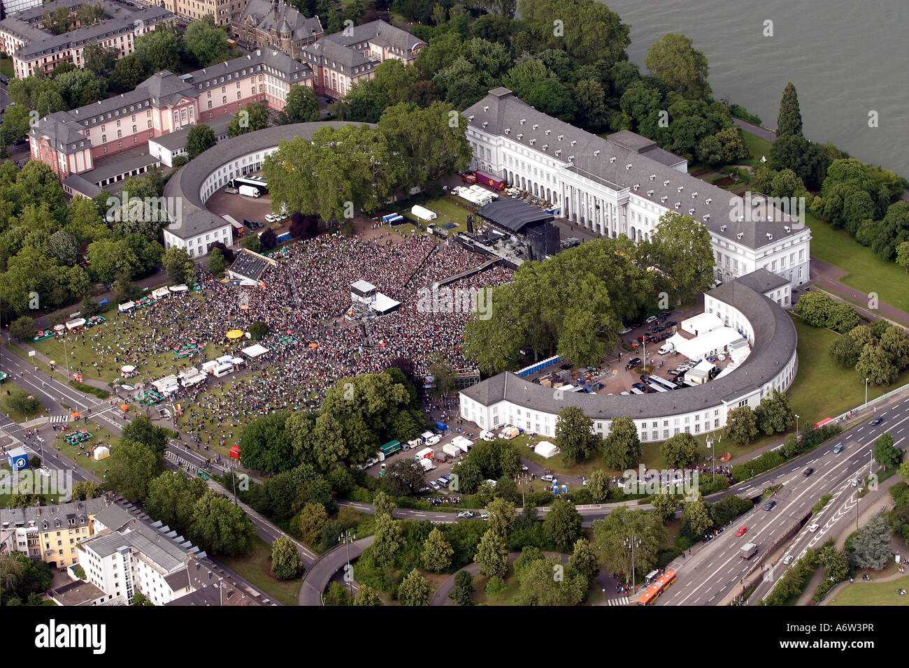 40 000 spectators in front of the castle at a concert of Herbert Groenemeyer in Koblenz, Rhineland-Palatinate, germany Stock Photo