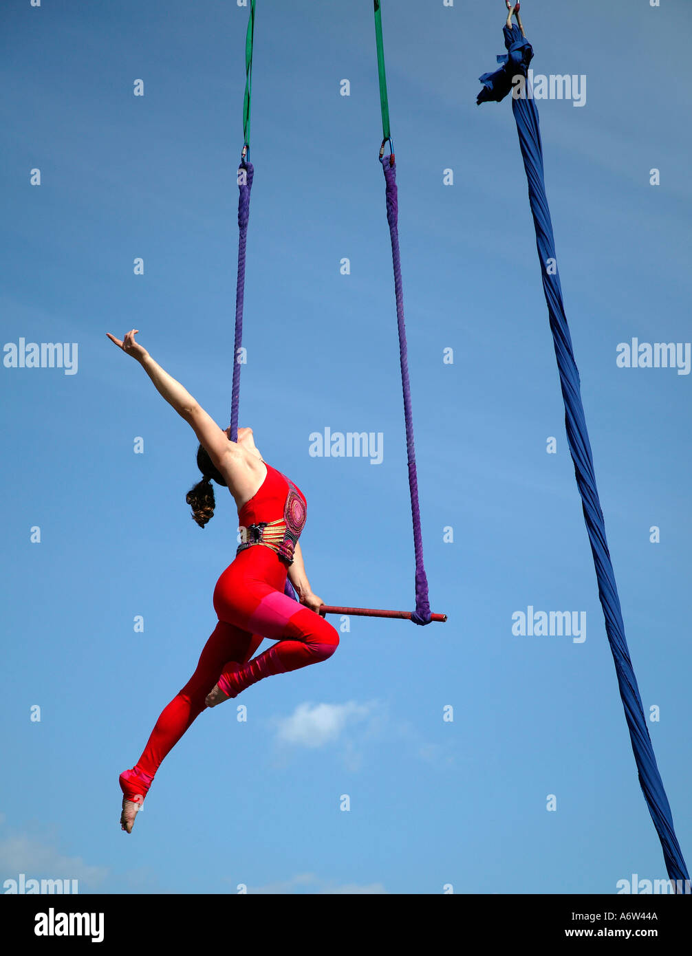 Female trapeze artist hi res stock photography and images Alamy Female trapeze artist hi res stock photography and images Alamy