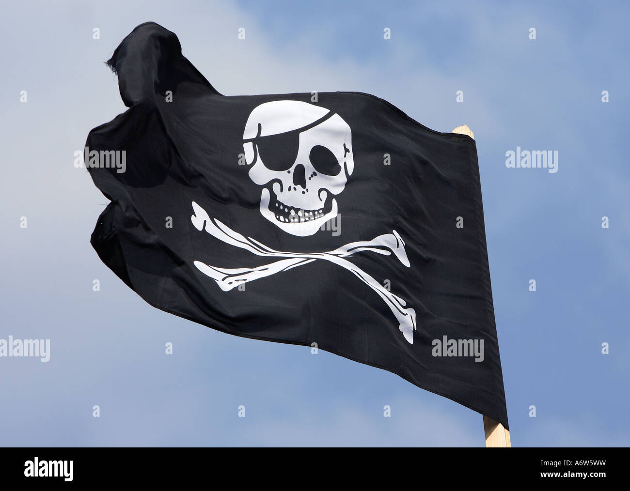 Pirate Flags Skull And Crossbones High Resolution Stock Photography And Images Alamy