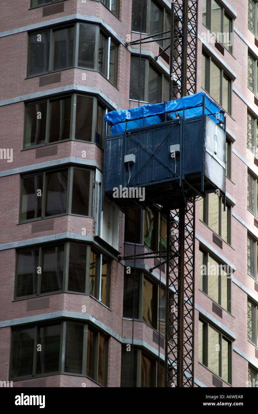 Usa elevator up down hi-res stock photography and images - Alamy