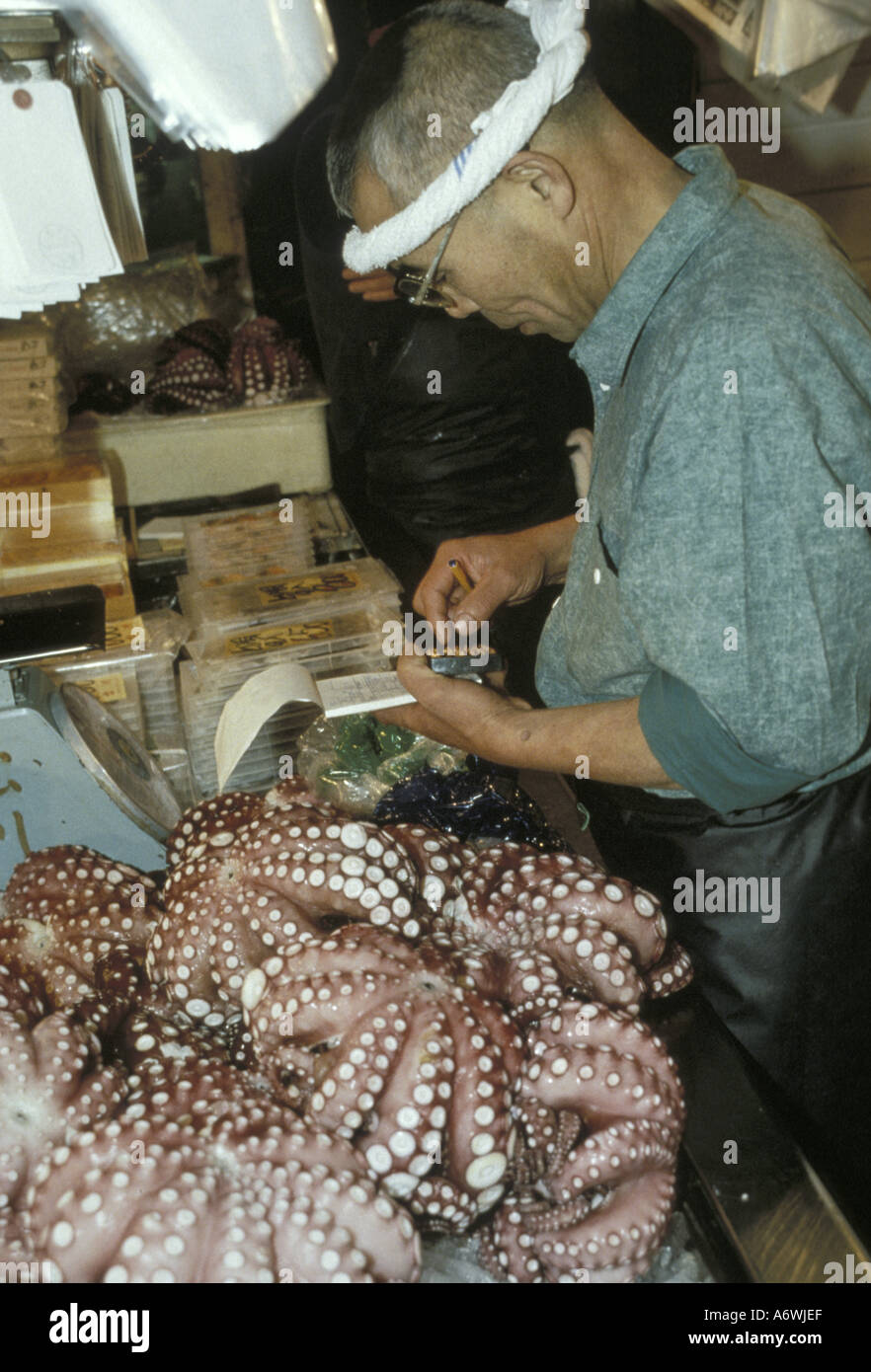 Tokyo Octopus Asia, Japan, Tokyo, Octopus vendor at Tsukiji Fish Market Stock Photo ...