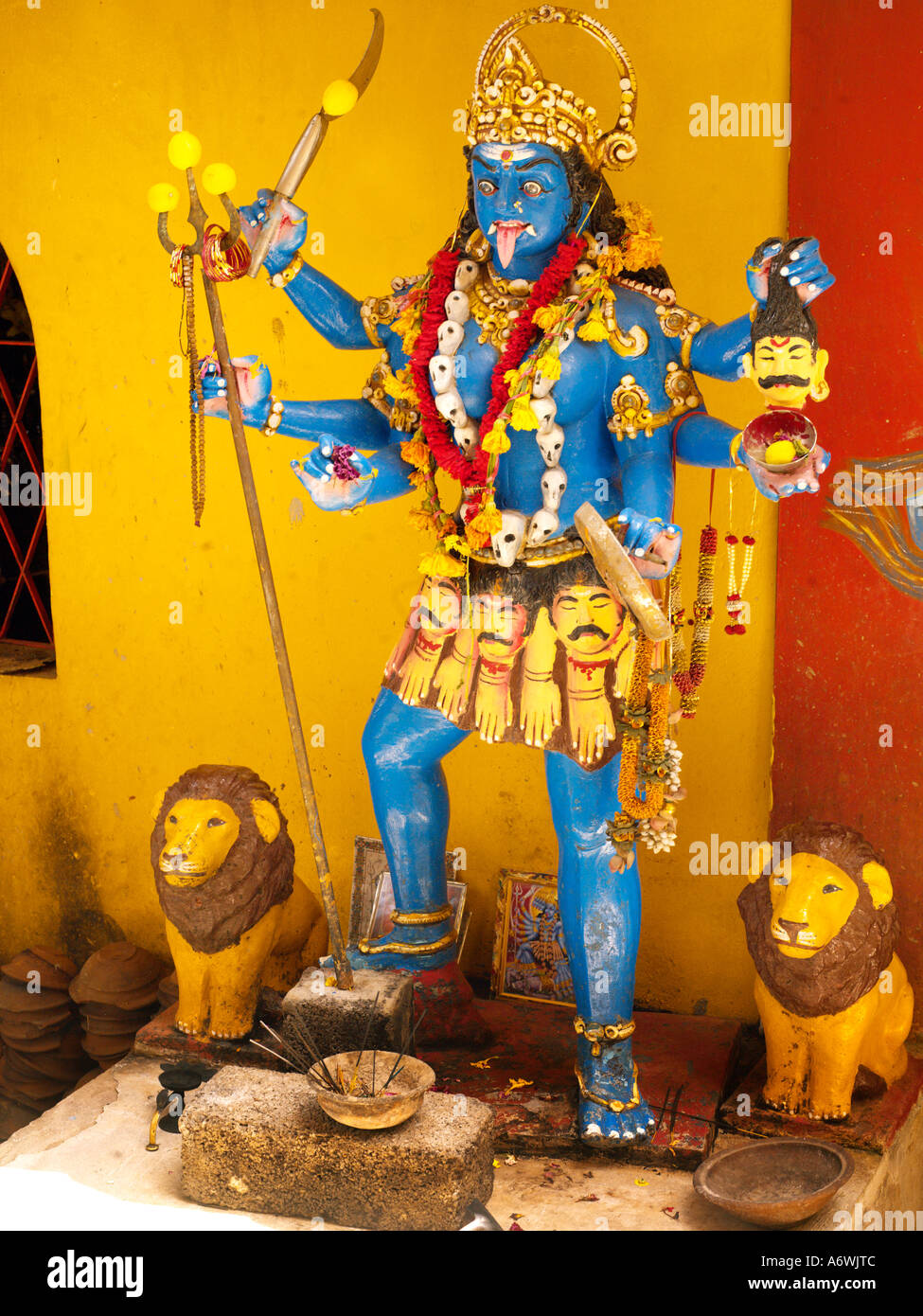 Kali statue hi-res stock photography and images - Alamy