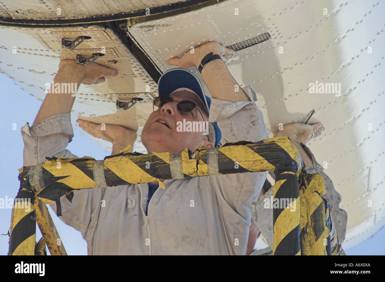 Engineers Closing Door Boeing 747 Jumbo Jet Aircraft Maintenance ...