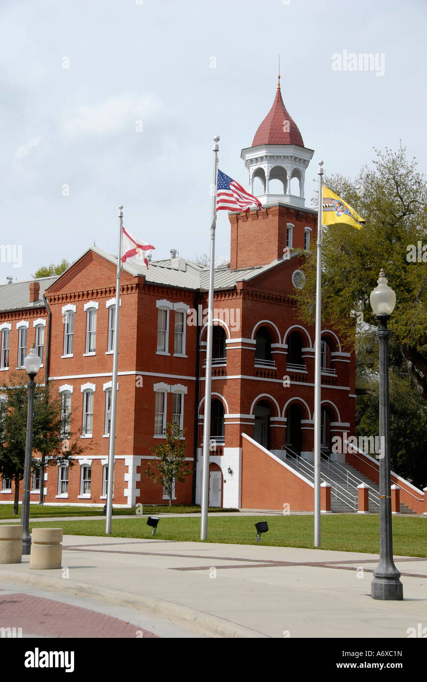 Osceola Count Historic Courthouse Kissimmee Florida FL Stock Photo Alamy