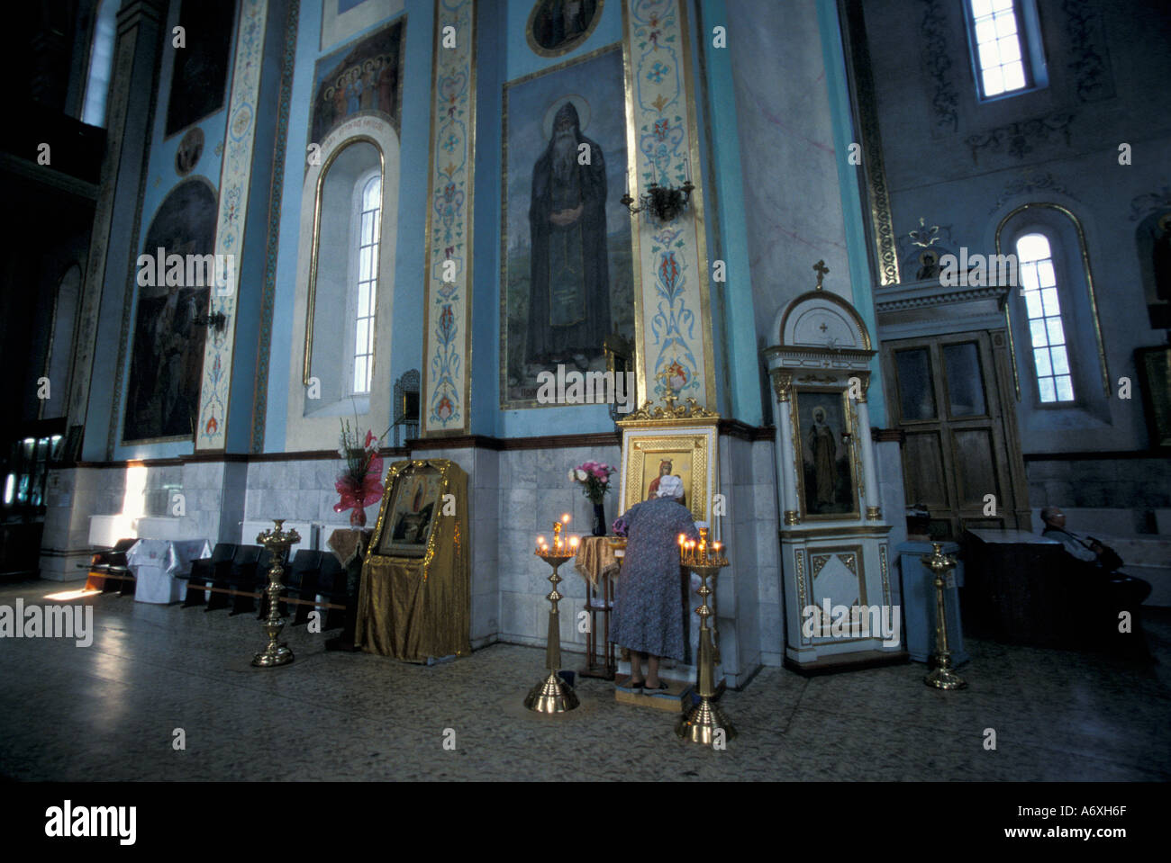 EU, Ukraine, Odessa, Uspensky Cathedral, Greek orthodox church, ornate interior, kissing painting Stock Photo