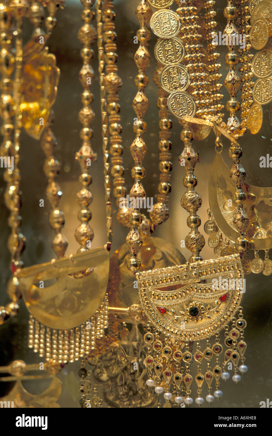 Middle eastern shop gold necklaces