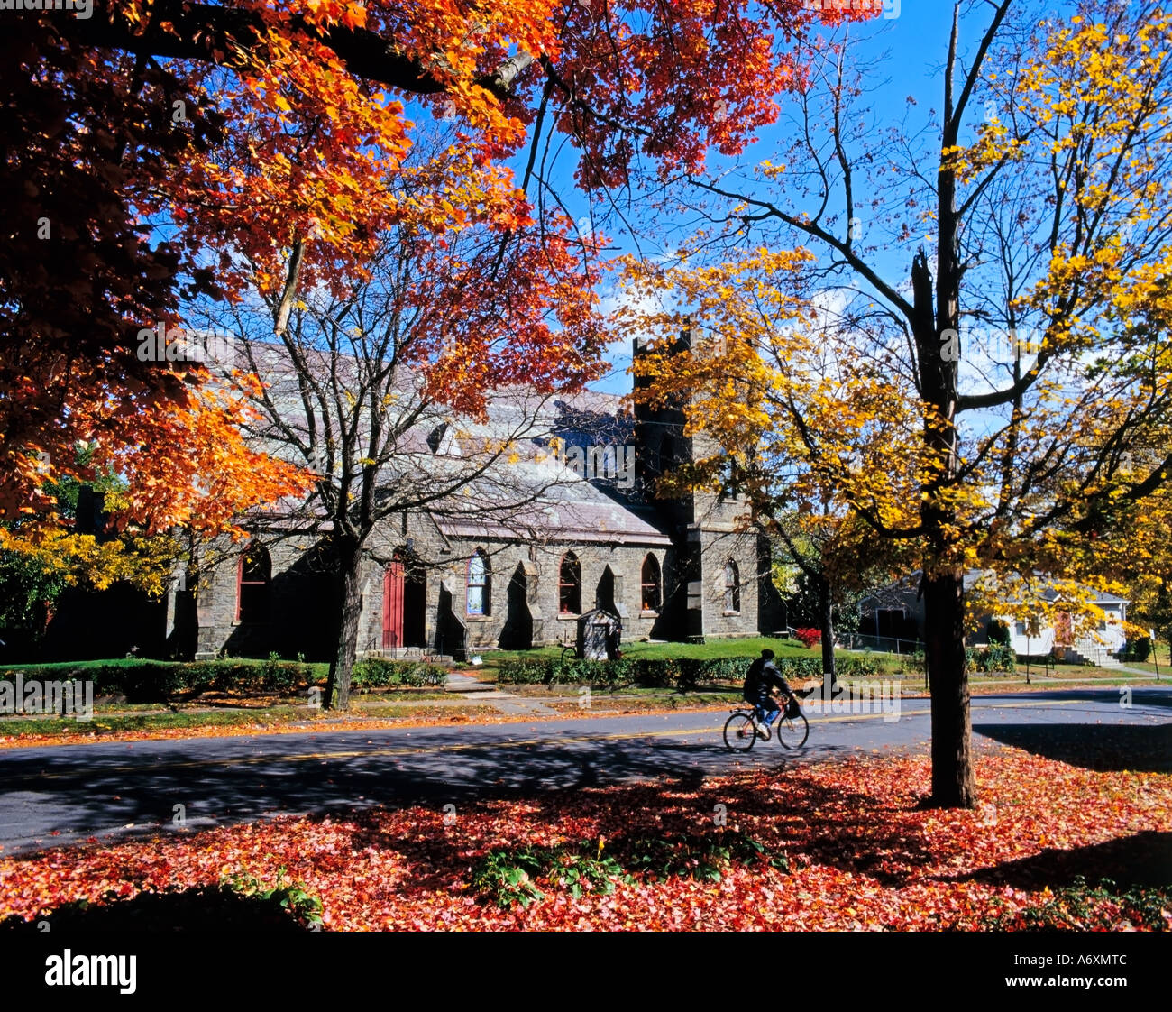 Kingston new york fall foliage hires stock photography and images Alamy