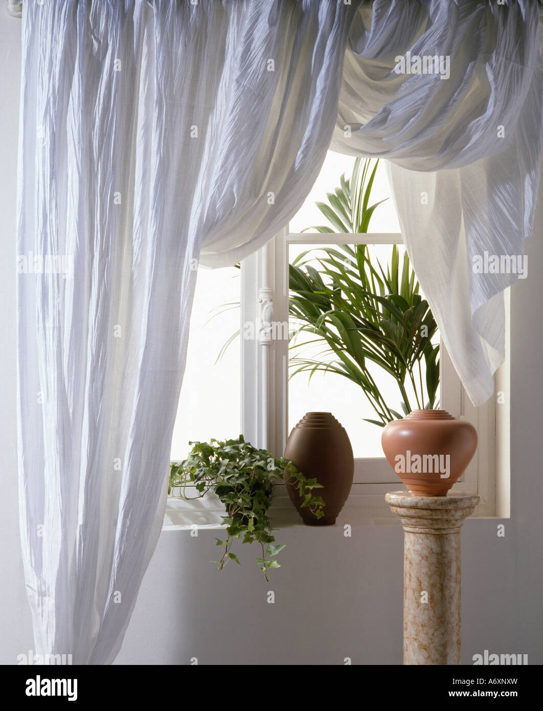 красивая тюль. тюль на окне. подхват для штор. драпировка штор. шторы из тюли.