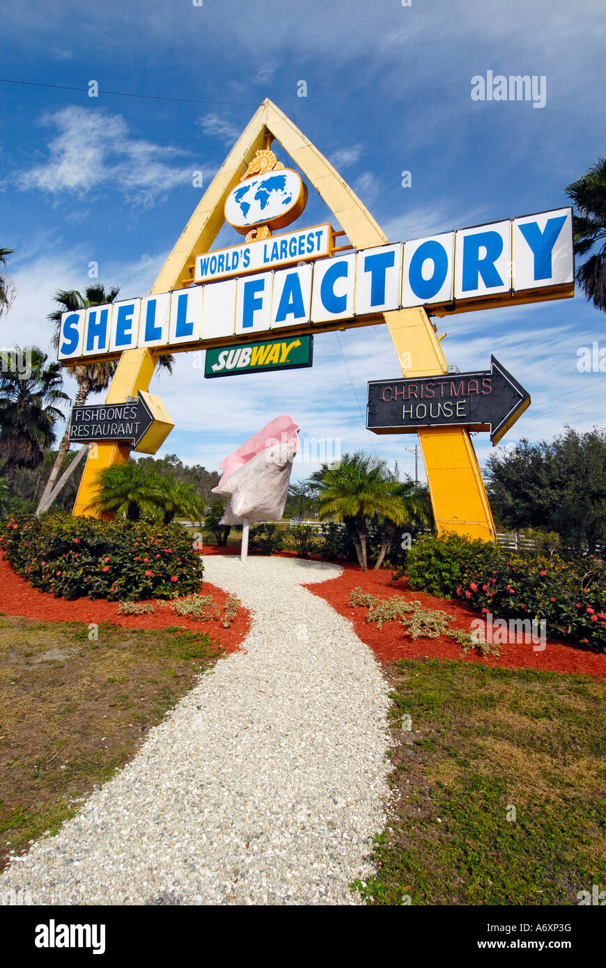 Worlds largest Shell Factory a popular tourist attraction in North Fort FT Myers Florida FL Stock Photo