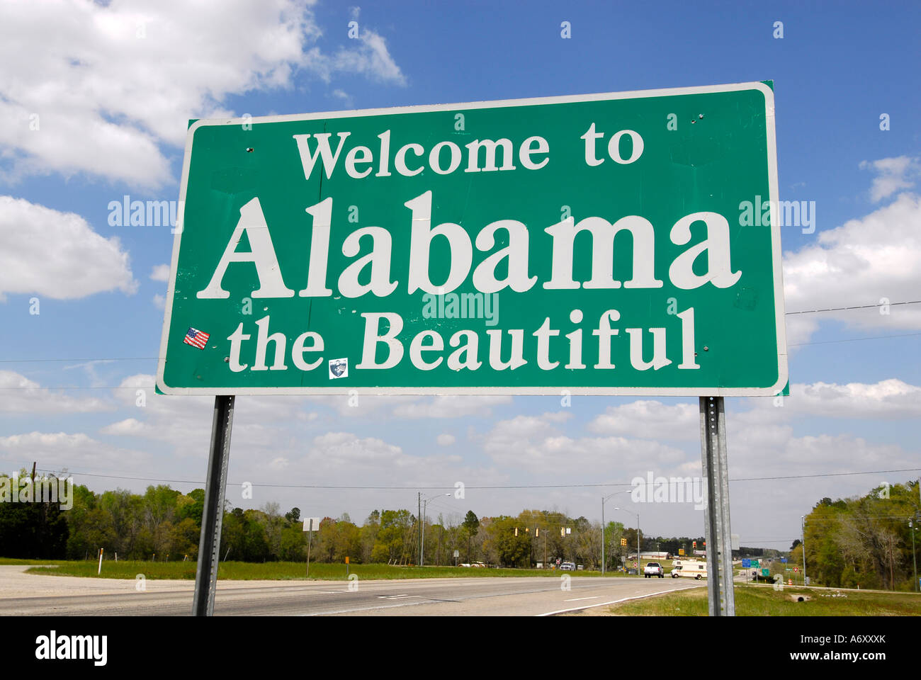 to Alabama the beautiful sign at the state line greeting