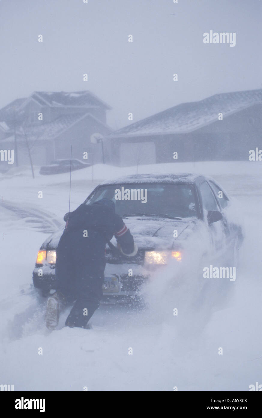 Motorists Car Stuck in Snow Blizzard Fargo North Dakota Winter Stock Photo  - Alamy