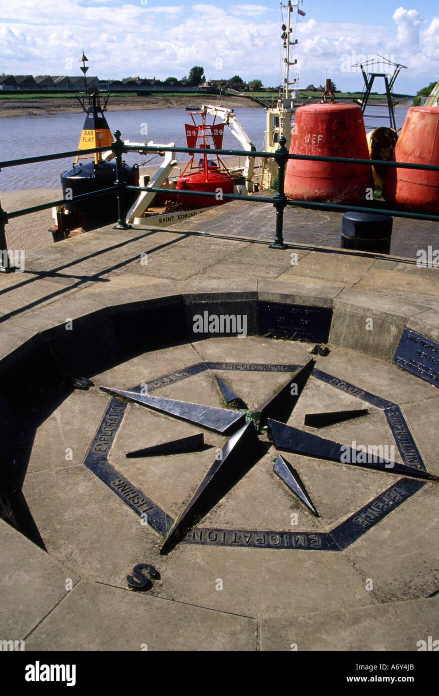 COMPASS. KINGS LYNN DOCKS. NORFOLK. ENGLAND. UK Stock Photo Alamy