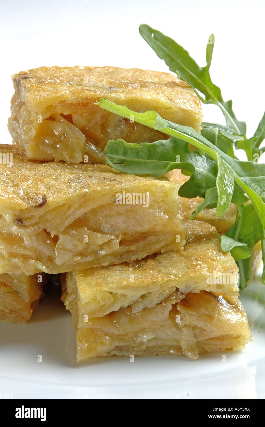 Spanish potato chip omelette Stock Photo Alamy