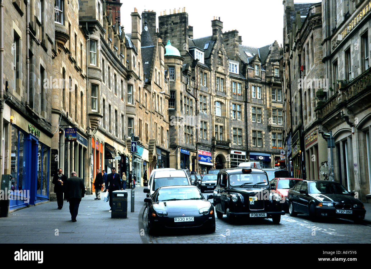 The Royal Mile Edinburgh capital of Scotland since 1437 and is the seat of the country's parliament Stock Photo