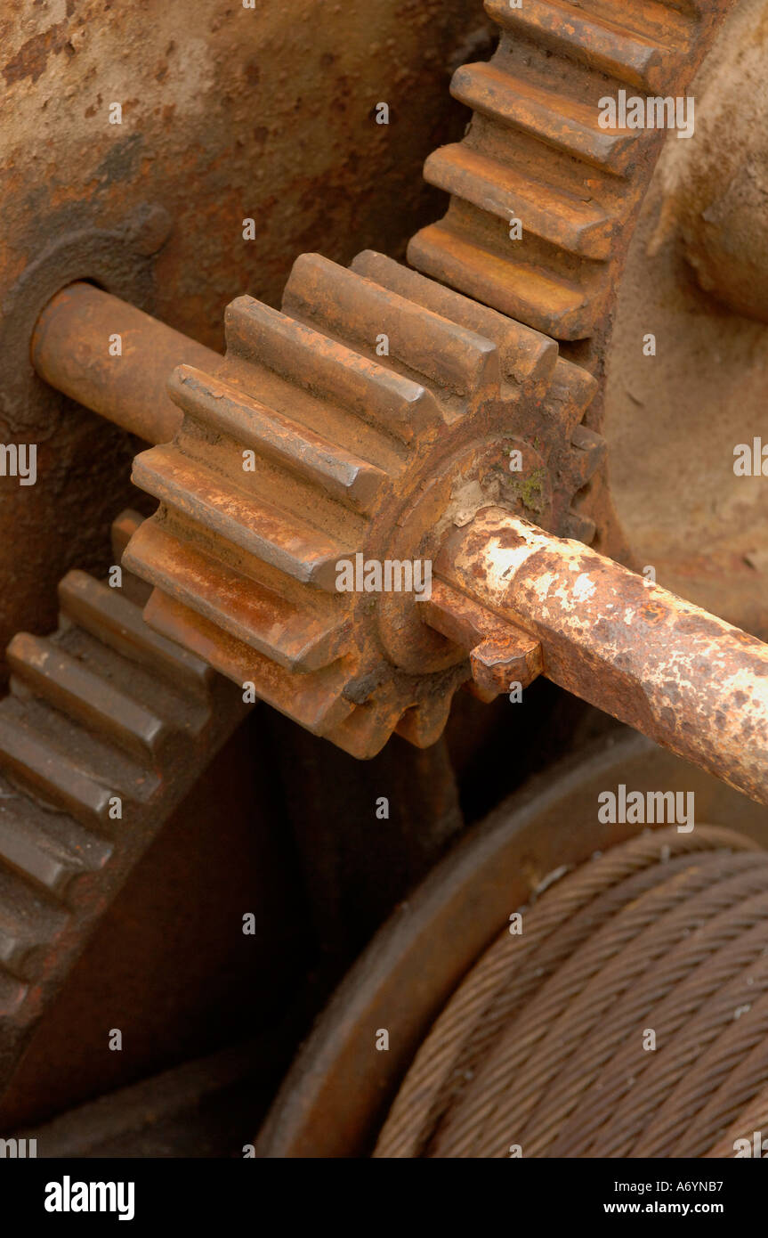 Rusty old winch showing gears Stock Photo Alamy