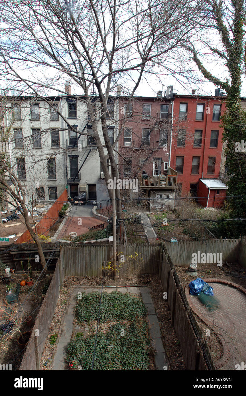 Backyards For Rent In Brooklyn