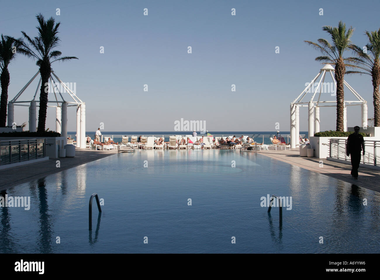 Hollywood Florida,Westin Diplomat Resort,swimming pool,Atlantic Ocean,water,FL060210004 Stock Photo