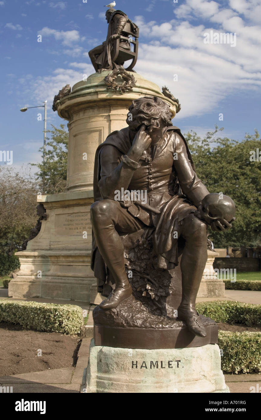 Statue of Hamlet with William Shakespeare behind Stratford upon Avon