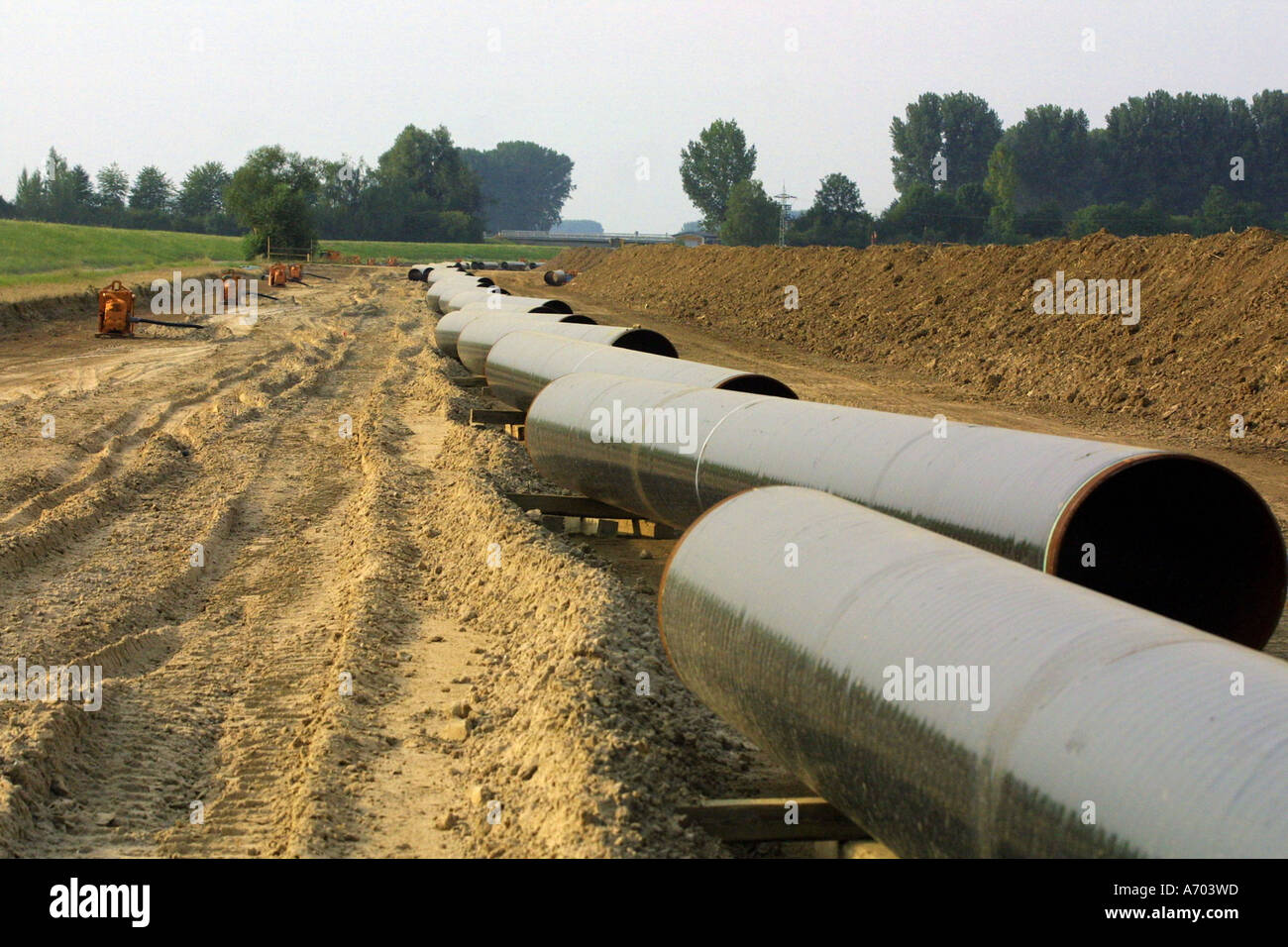 Mannheim, DEU, 23.08.2001, building of a Gaspipeline, natural gas pipeline in the Rhine level Stock Photo