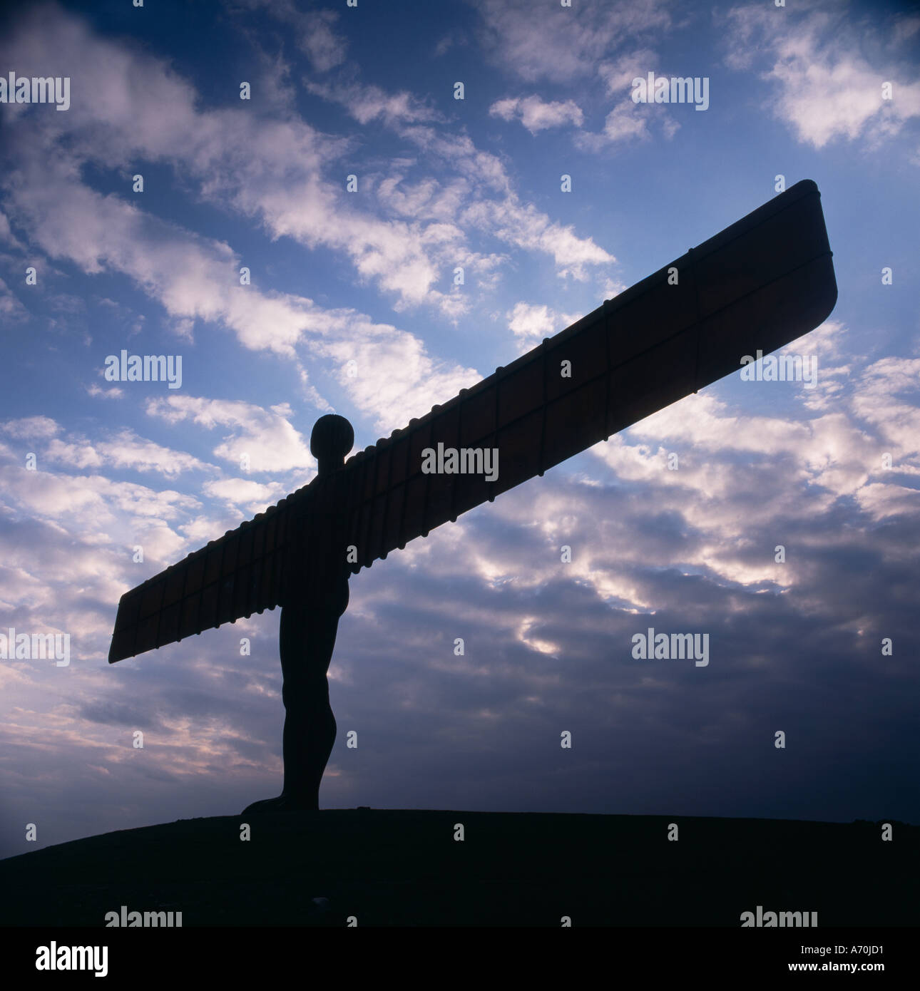 ANGEL OF THE NORTH SCULPTURE BY ANTHONY GORMLEY NR BIRTLEY NEWCASTLE